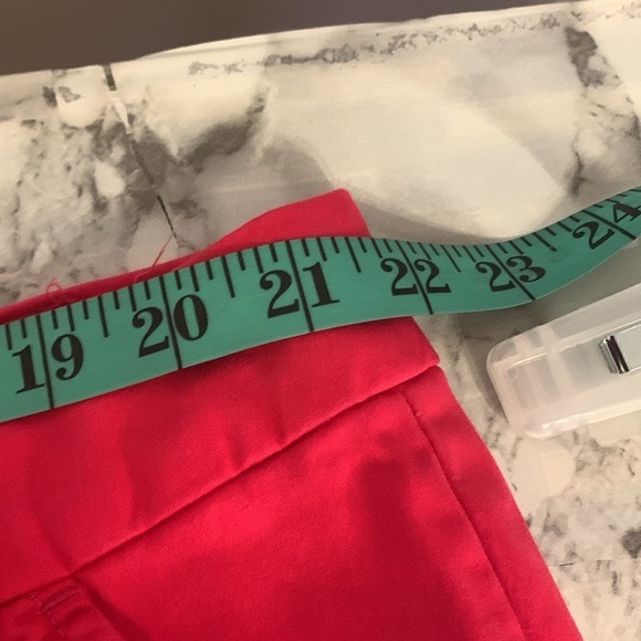 Ae Sport Dark Pink Walking Shorts - Picture 4 of 10